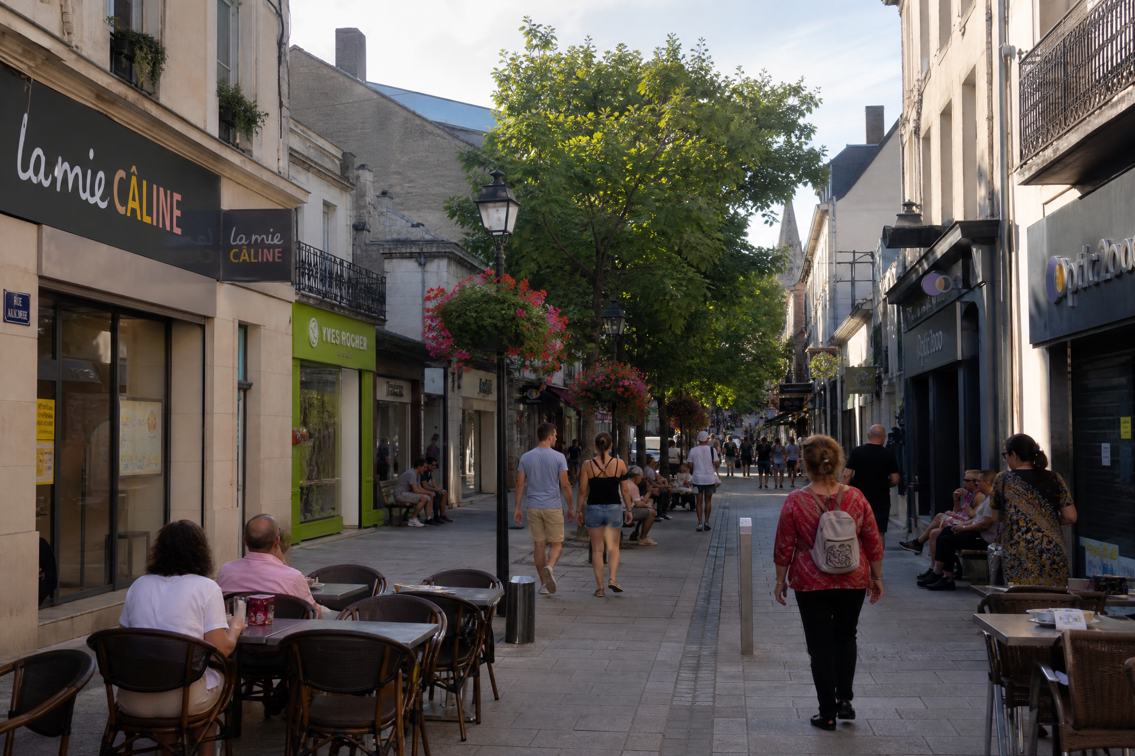 Centre-ville de Mérignac pour une rencontre senior
